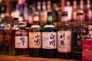 【2022日本国産】ジャパニーズウイスキーおいしいおすすめ銘柄【買える！】