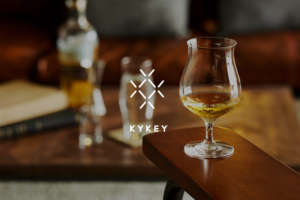オリジナルウイスキーグラス、そしてKYKEY-キキ-というブランドをつくりました